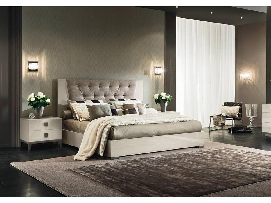 кровать двуспальная ALF Mont Blanc 180х200 с мягким изголовьем (крем)