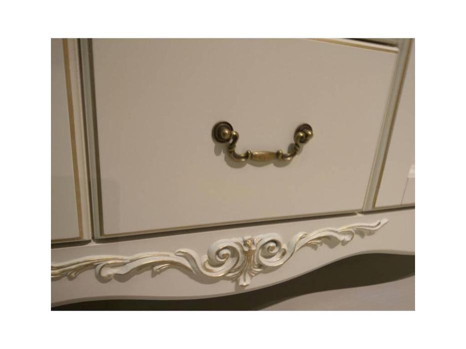 комод LAtelier Du Meuble Romantic 8 ящиков (слоновая кость)